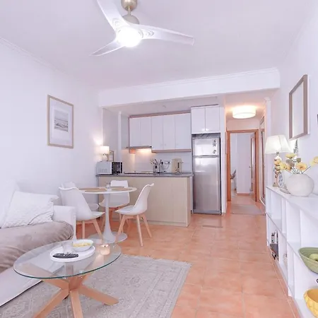 1-bedroom For Rent In En Frutales *