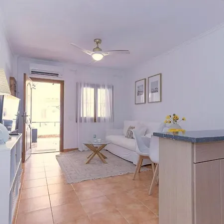Апартаменты 1-bedroom For Rent In En Frutales *